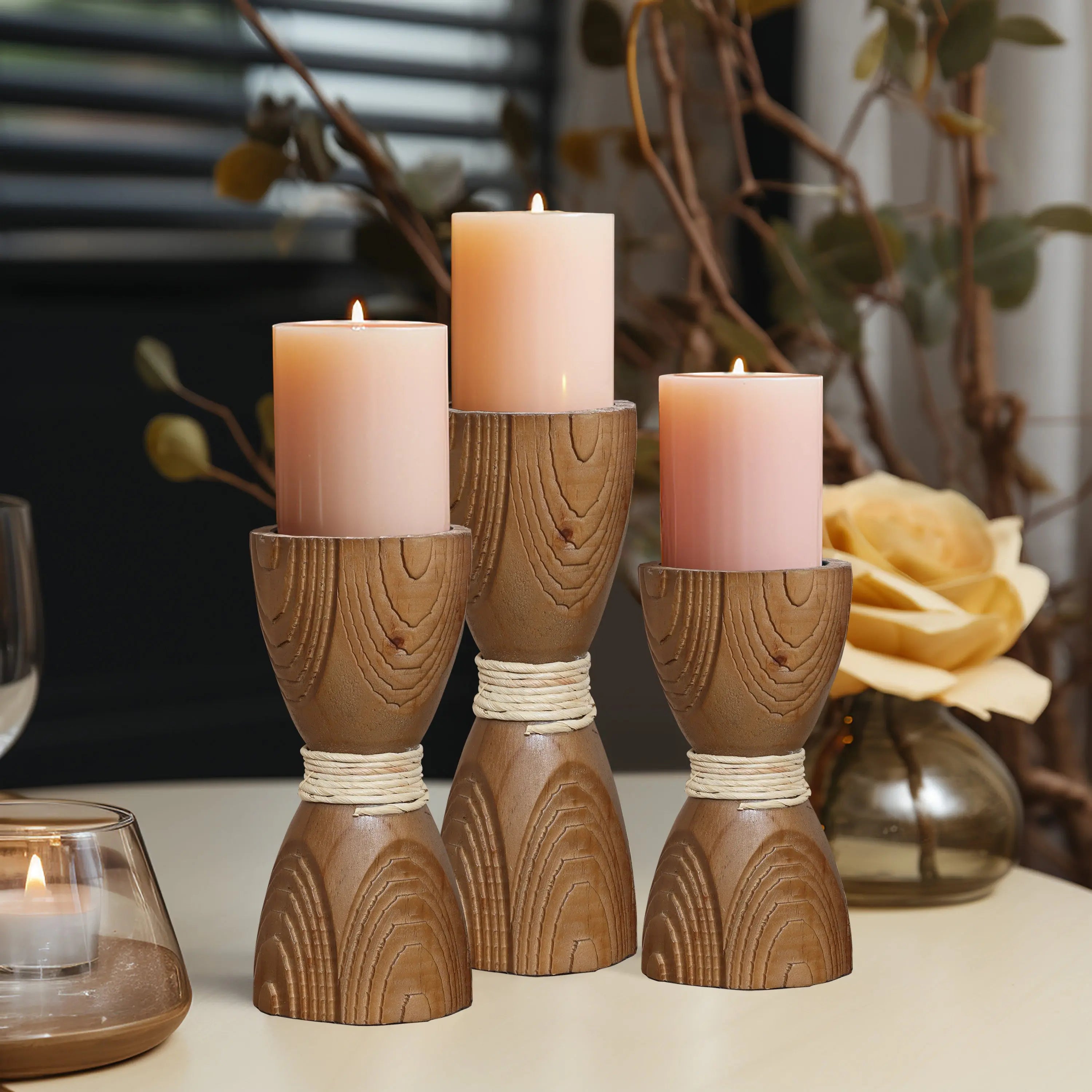 Wood candle holder, set of 3 - Image 4