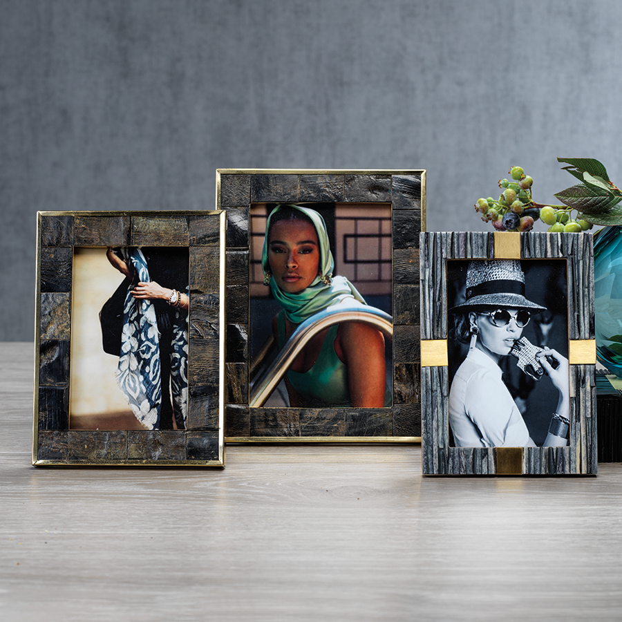 Natural Horn Photo Frame with Brass Trim - Image 2