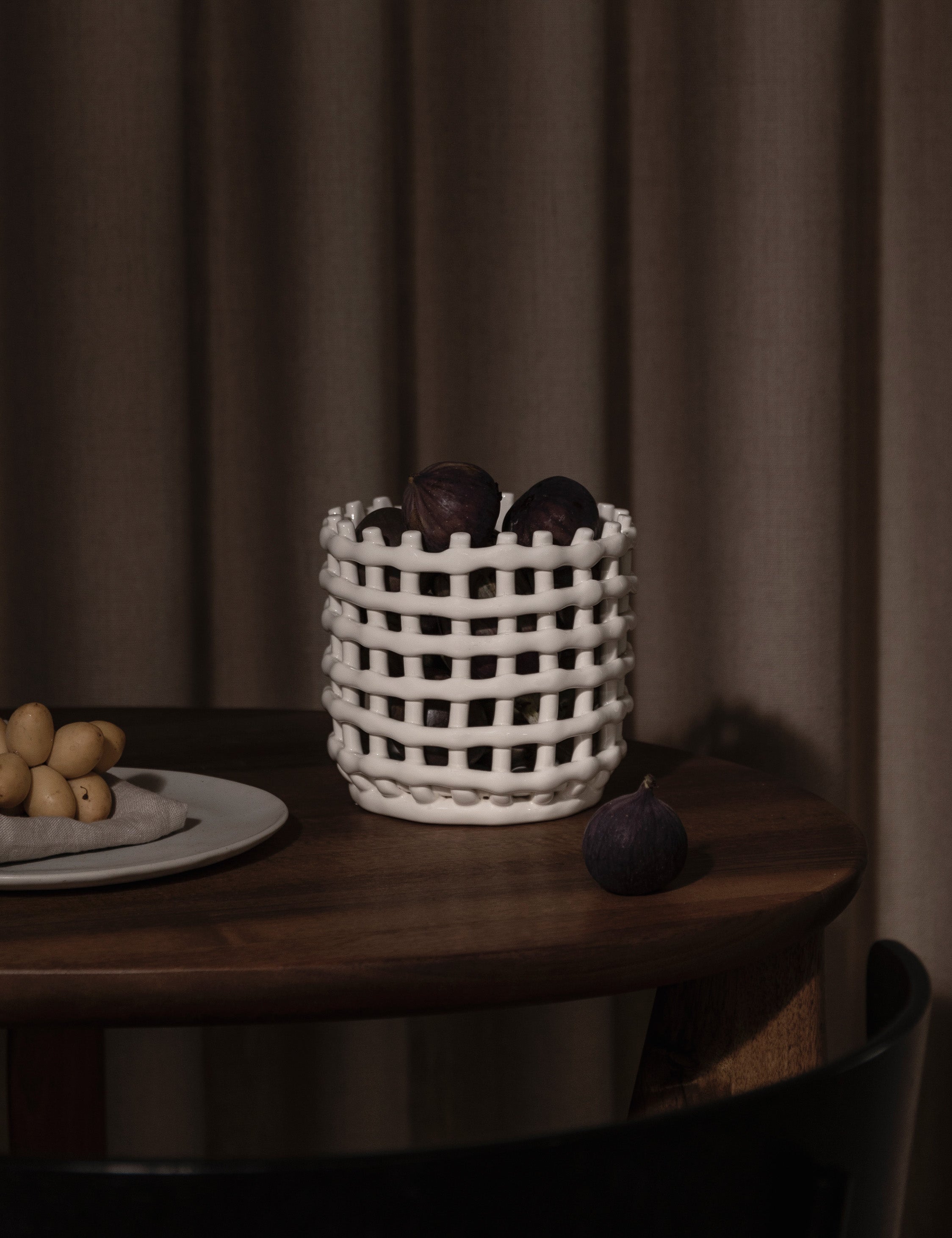 White Ceramic Basket - Centerpiece - Image 3